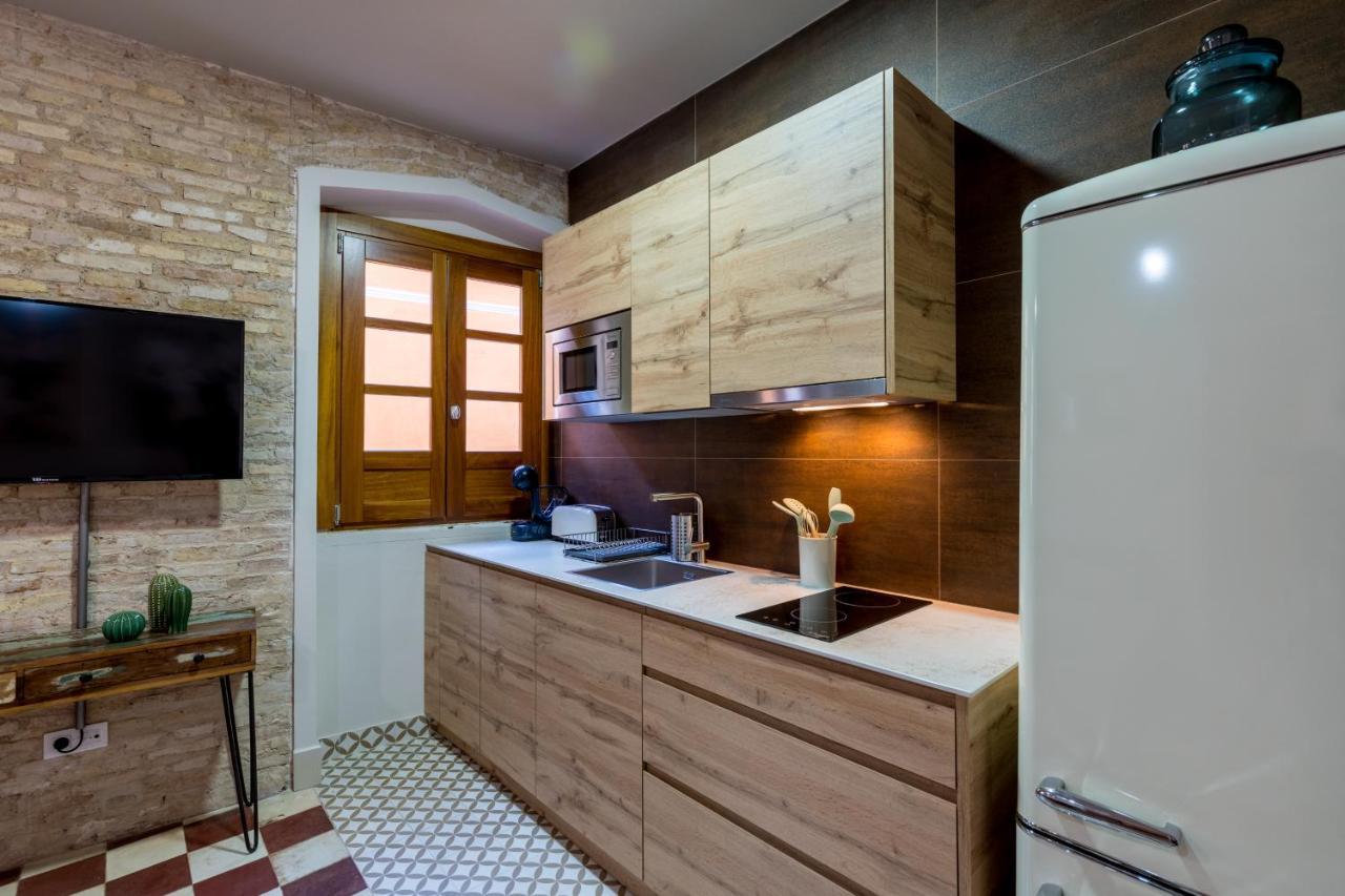 Dona Elvira Suites Cathedral إشبيلية المظهر الخارجي الصورة