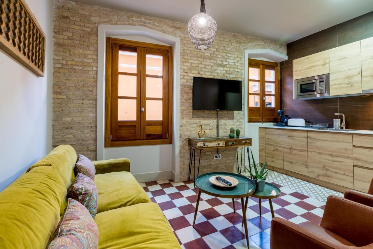 Dona Elvira Suites Cathedral إشبيلية المظهر الخارجي الصورة